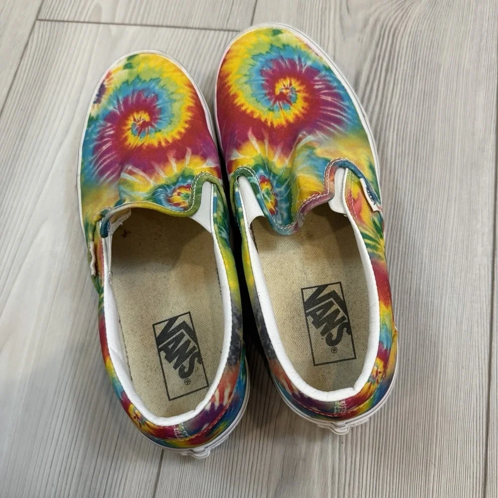 Vans Unisex RAINBOW Tie Dye Gender Inclusive‎ M 8 / WM 9.5 Skate Slip On's